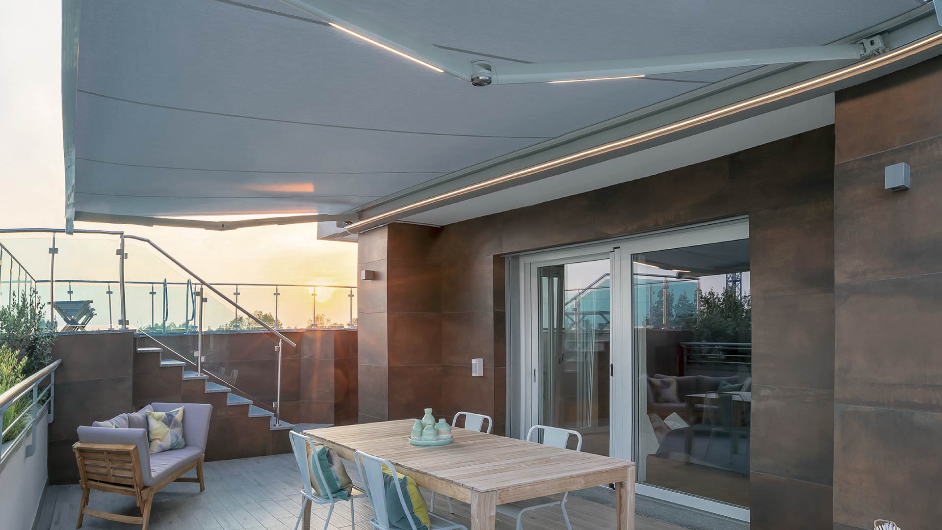 Store banne et protection solaire pour terrasse Horeca — GoStore PRO